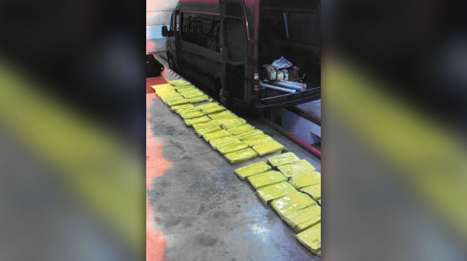 Auto s drogami colníci pustili cez hranicu. Veľká ukrajinská razia sa týka aj Slovenska