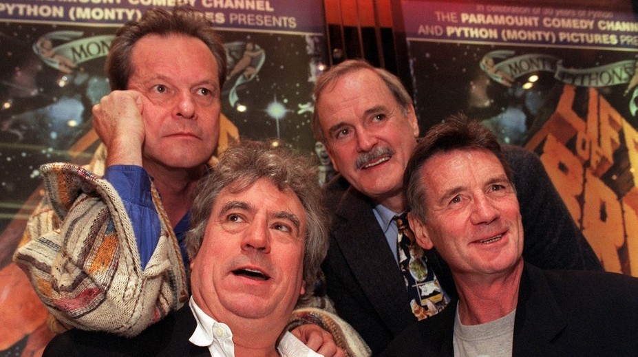 Británia smúti. Zomrela hviezda legendárneho zoskupenia Monty Python