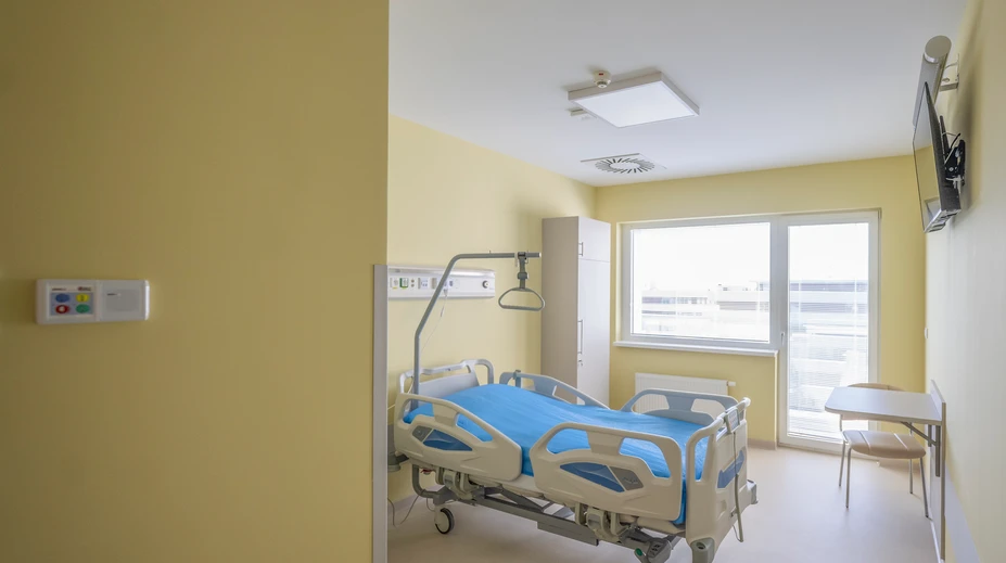 Vieme, koľko času trávia Slováci v nemocnici. Vlani zaznamenali vyše milión hospitalizácií