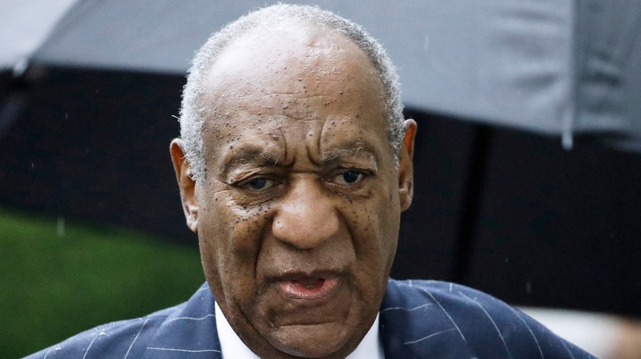 Populárny komik Bill Cosby je vinný zo sexuálneho napadnutia. Zaplatiť musí poriadne tučné odškodné