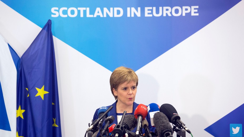 Škóti sa nevzdávajú. Diskutujú o novom referende