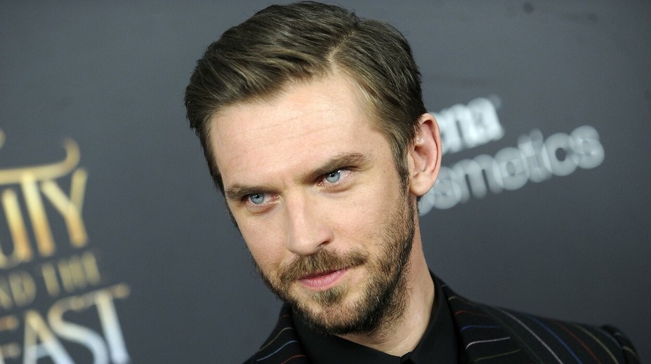 Nový hollywoodsky sexsymbol. Učaroval aj Emme Watson