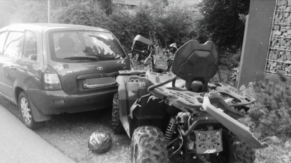 Tragická nehoda pri Košiciach. Muž (†44) bez vodičáku si sadol na štvorkolku, zomrel v nemocnici