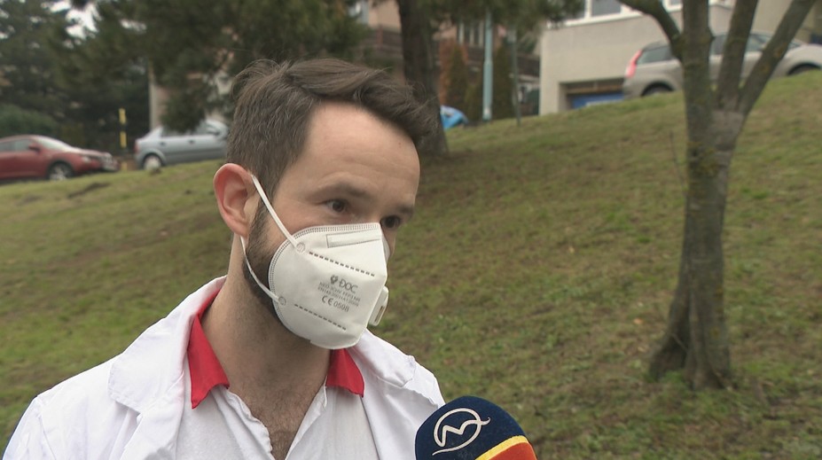 Odborníci priblížili podobu povinného očkovania. Jeden z nich však tento názor úplne odmieta