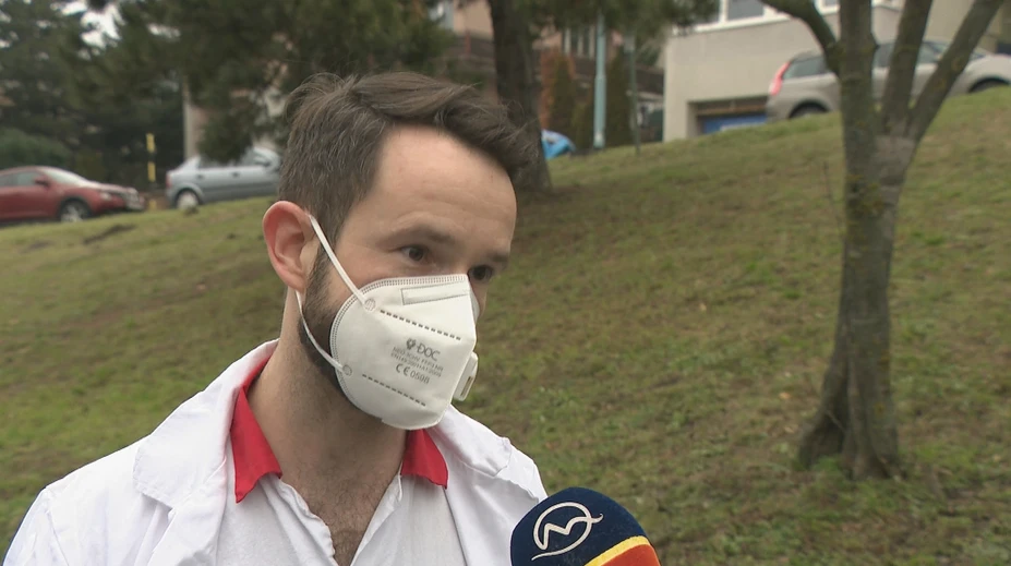 Odborníci priblížili podobu povinného očkovania. Jeden z nich však tento názor úplne odmieta