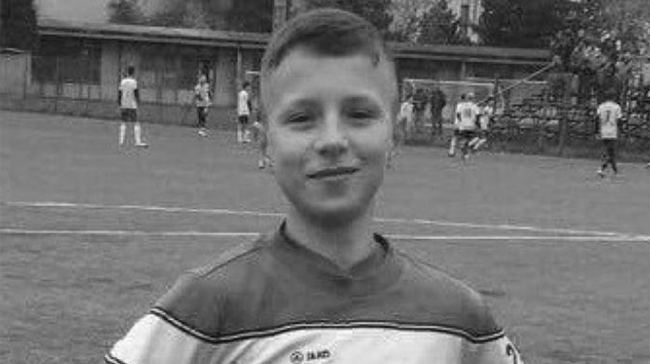 Veľká tragédia v Skalici. Počas zápasu skolaboval iba 14-ročný futbalista, v nemocnici zomrel