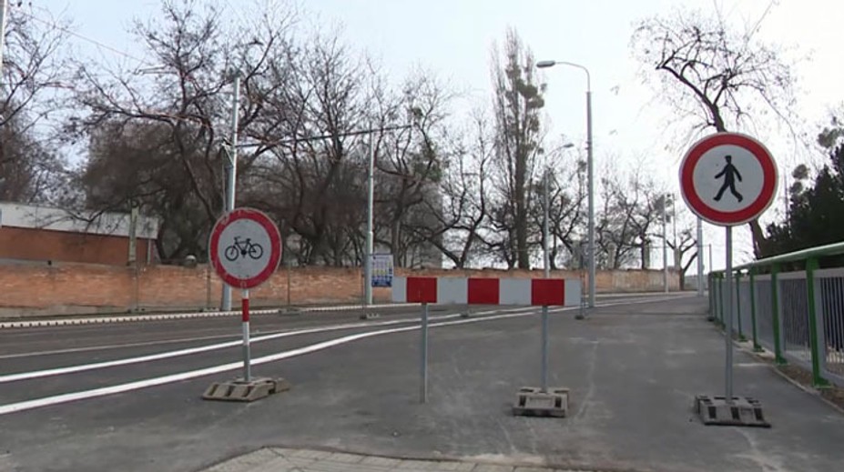 Štúrova ulica v Bratislave je vraj dokončená, ľudia nad ňou krútia hlavami