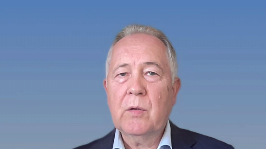 Napätie s Britániou: Strelili sme si do nohy, táto rana bude mokvať, upozorňuje exminister zahraničia