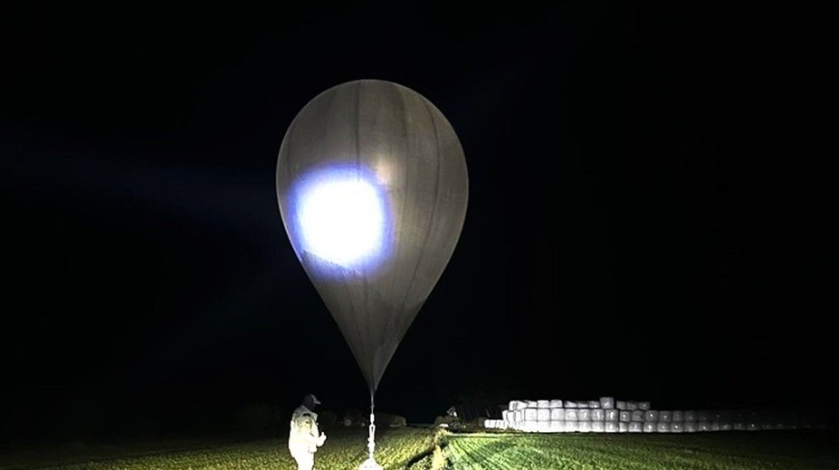 Litvu terorizujú pašerácke balóny z Bieloruska. Vilnius hovorí o hybridnom útoku a vyhlasuje núdzový stav