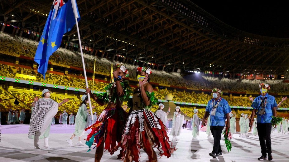 Doma nemá bežeckú dráhu, trénuje na letisku. Na OH vyšle zástupcu aj krajina, o ktorej ste možno nepočuli