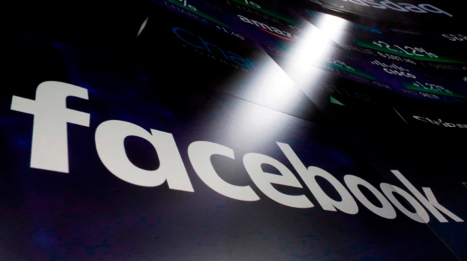 Cambridge Analytica končí