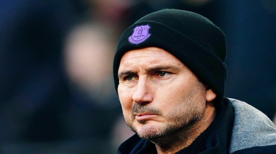 Po roku končí. Everton odvolal trénera Franka Lamparda