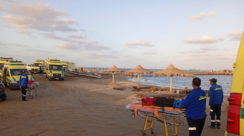 Potopená loď v Egypte: Záchranári našli ďalšie telá. Svedkovia hovoria o príčine tragédie