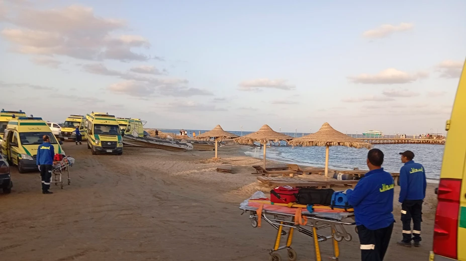 Potopená loď v Egypte: Záchranári našli ďalšie telá. Svedkovia hovoria o príčine tragédie