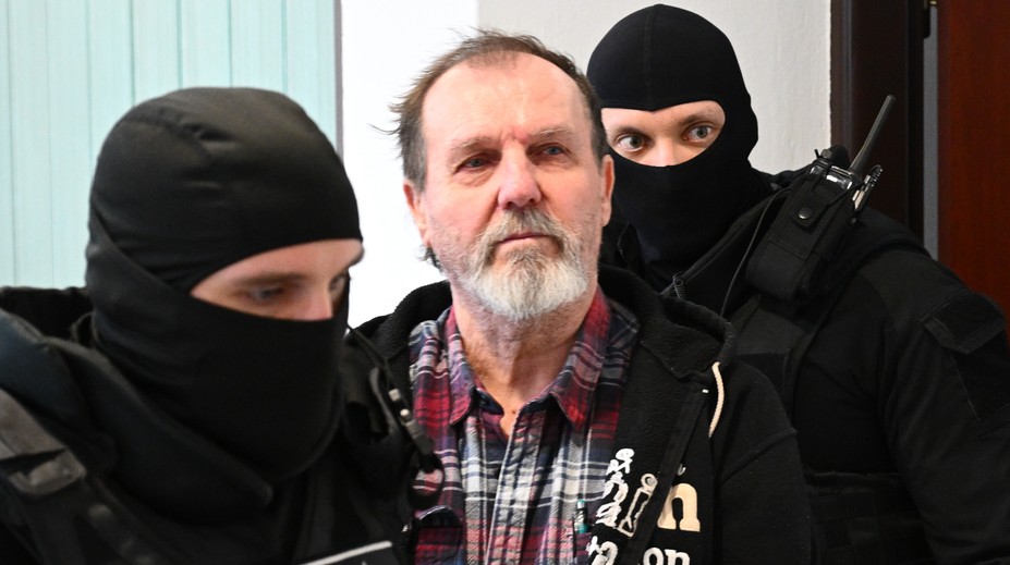 Atentátnik Juraj Cintula ukončil niekoľkotýždňovú hladovku. Opäť skončil na psychiatrii