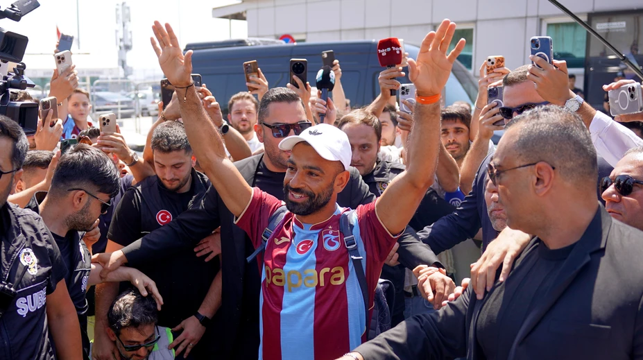 Mohamed Salah spečatil svoj príchod do Turecka. Hviezdny futbalista zarobí astronomickú sumu