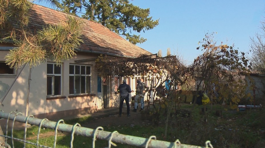 Šokujúci prípad. Dôchodkyňu zo Šaroviec našli v zúfalom stave, zaživa ju obhrýzali potkany