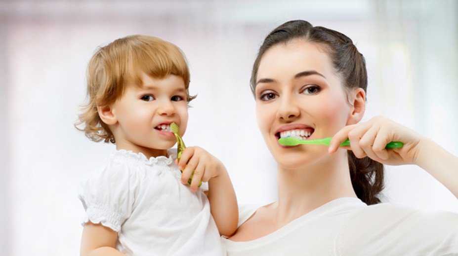 Ako často si musíte meniť zubnú kefku? Zubári pre vás majú jasnú odpoveď