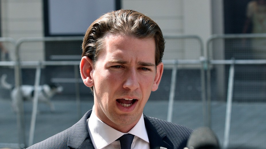 Rakúski Slobodní nepresadili v parlamente vstup Rakúska do V4