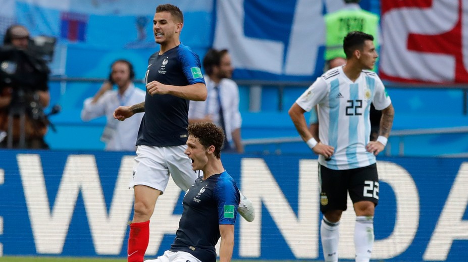 VIDEO: Gól šampionátu. Tento zásah Francúza prevalcuje internet