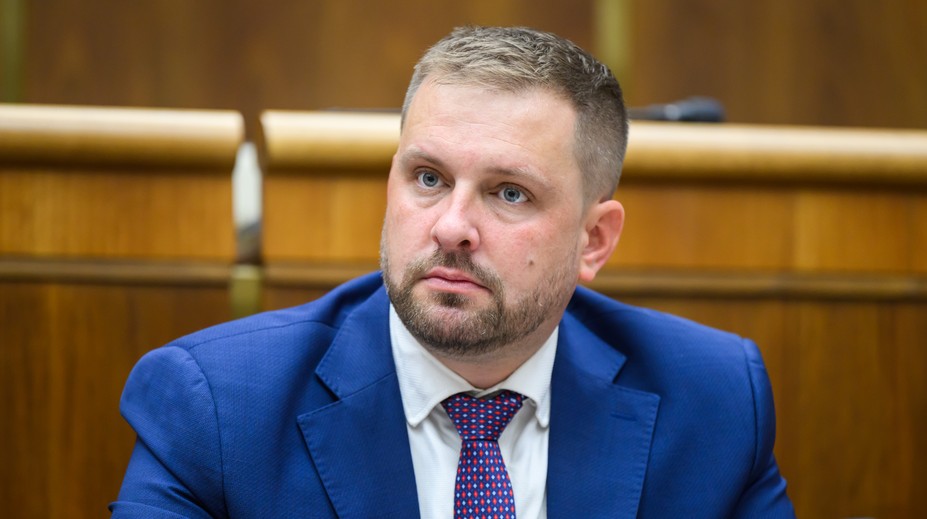 Za falošný recept až osem rokov za mrežami. Vláda schválila nový trestný čin