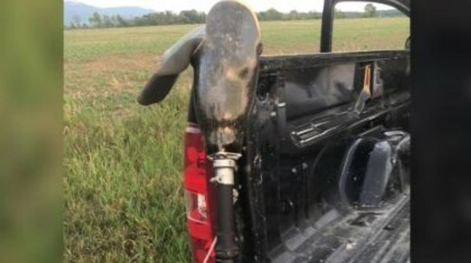 Parašutista si svoj prvý zoskok predstavoval inak. Počas pádu stratil nohu