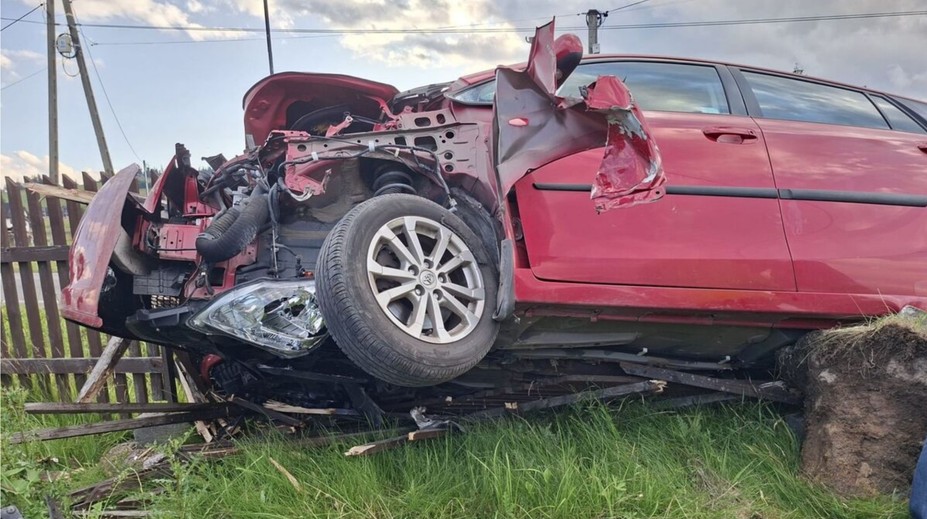 Tragédia pod Tatrami: 10-ročné dieťa zomrelo po tom, ako auto narazilo do plotu. Nepomohol ani vrtuľník