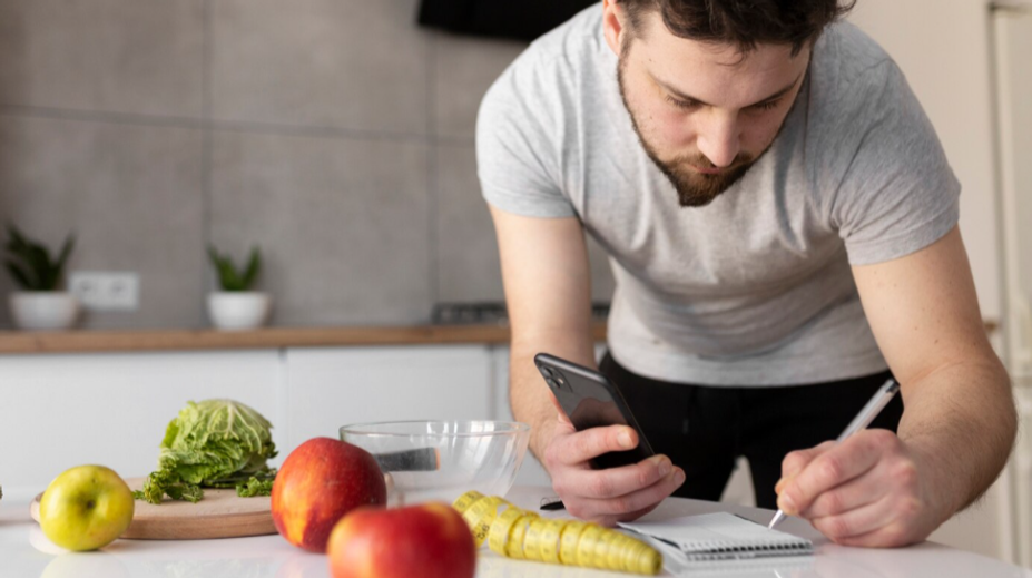 „Počítanie kalórií považujem za katastrofu,“ vraví odborník. Radí sústrediť sa na niečo iné