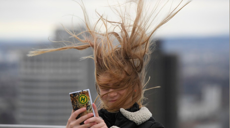 Meteorológovia na Veľkonočný pondelok varujú pred silným vetrom v troch krajoch