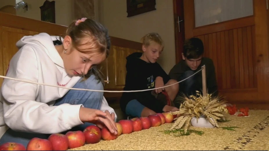 Netradičné umelecké diela zaplnili kostol. Vznikali takmer mesiac