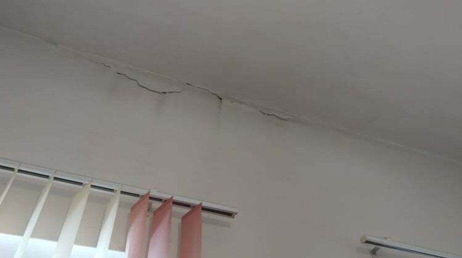 Na Zemplíne sa triasli domy, praskali múry a padali predmety