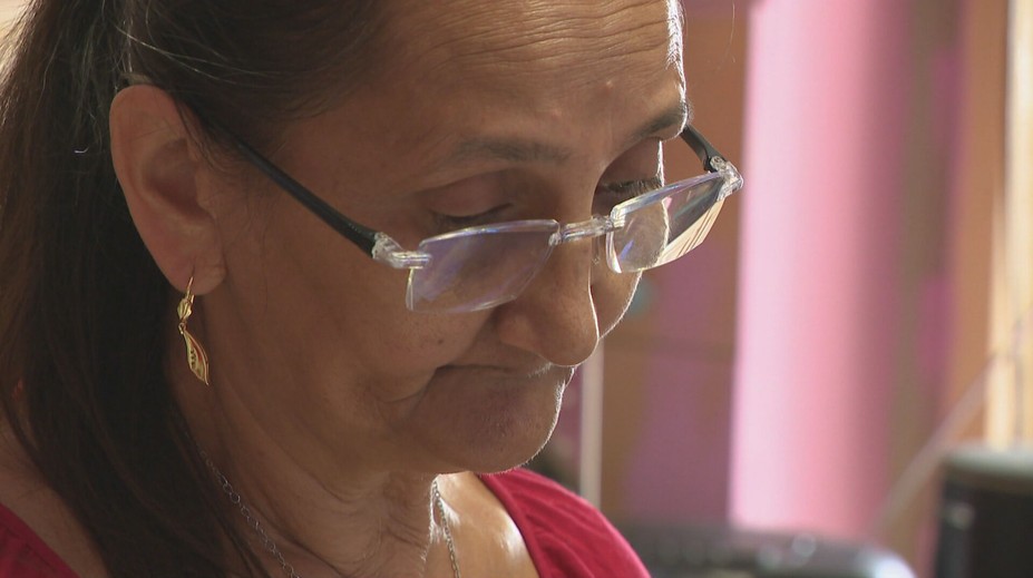 Nemajú ani tečúcu vodu. Matka sa v chudobných podmienkach stará o 3 chorých synov