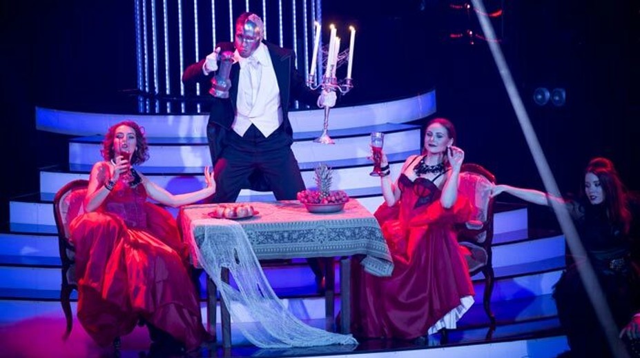 Vincze, Drobná, Adamec, Malachovský a Vyskočil ako Backstreet Boys