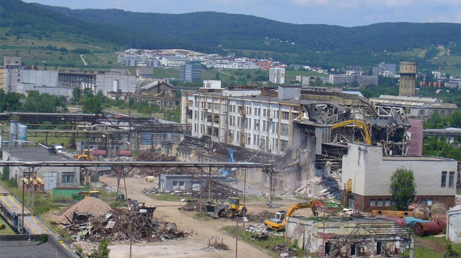 Vláda: Ministerstvo chce odstrániť vrakunskú skládku termickou desorpciou