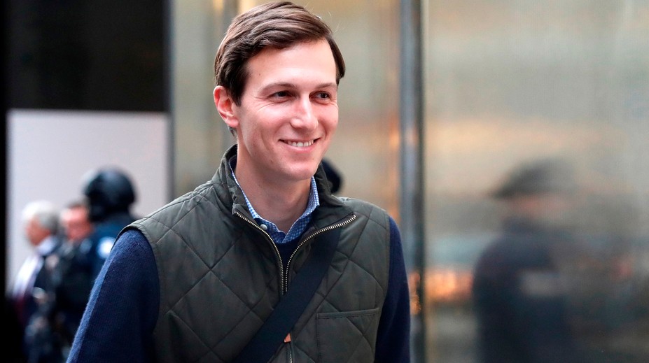 Trumpov poradca a zať priznal štyri kontakty s Ruskom