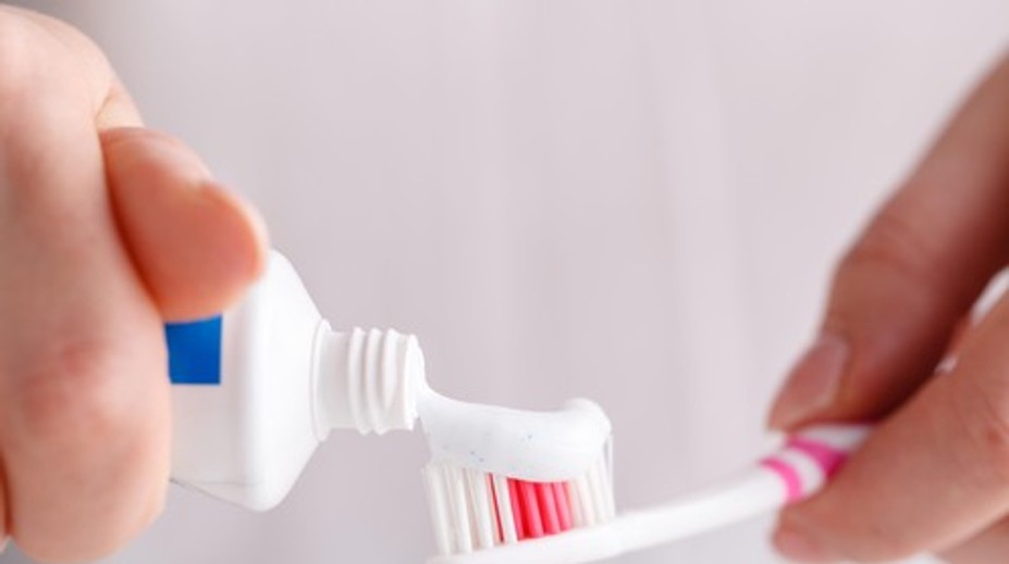 Slovenská dentálna hygienička varuje pred častou chybou. Môže viesť až k strate zubov