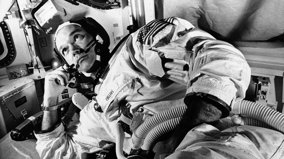 Zomrel Michael Collins, člen posádky Apolla 11.  Z trojice astronautov je nažive už len Aldrin