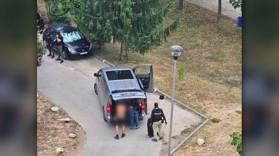 Zlom vo vyšetrovaní brutálnej vraždy po 21 rokoch. Obvinili dvoch mužov, ktorí sú policajtom dobre známi