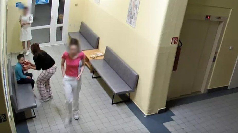 Lekárka, ktorá nechala krvácať Adamka, teraz lieči novorodencov