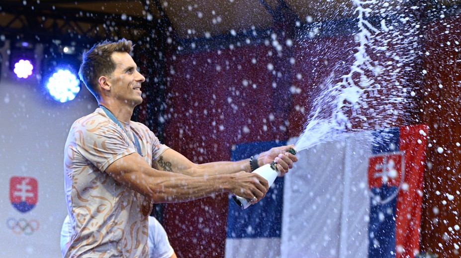 V top desiatke až traja Slováci. Šampión Beňuš gratuloval aj fenomenálnemu Martikánovi