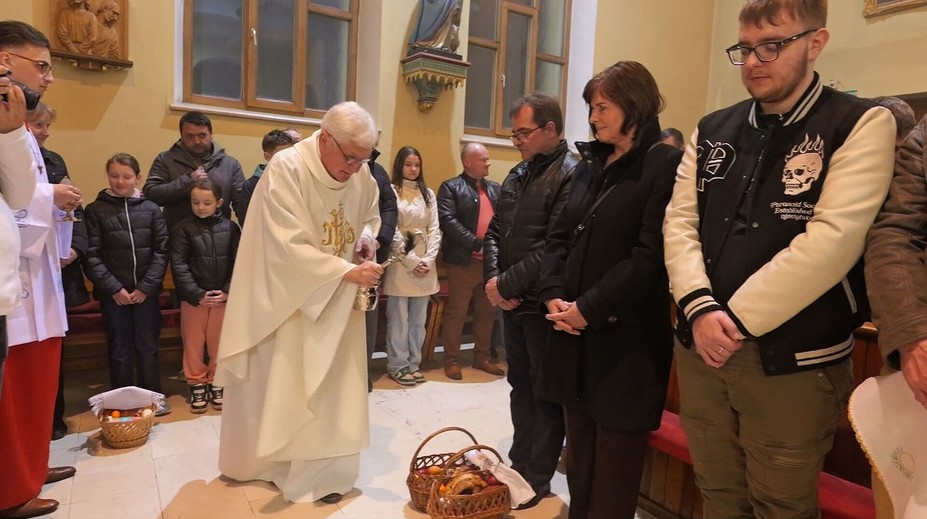 Sviatky, počas ktorých sa stretnú celé rodiny. Boli sme na najdlhšej omši v roku