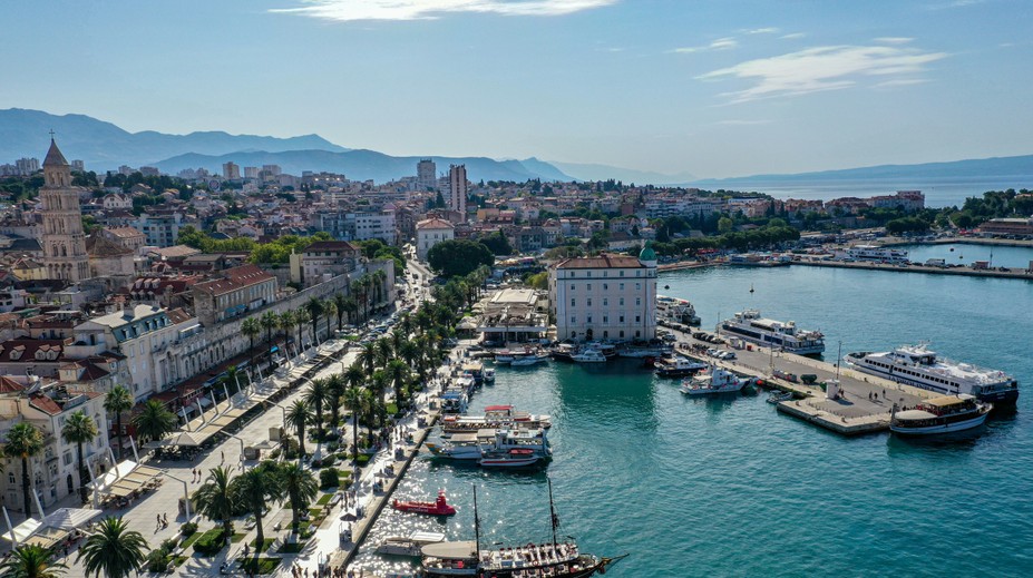 Obľúbený rezort Slovákov má plné zuby opitých turistov, chystá zákaz predaja alkoholu. Zmena môže prísť už cez leto