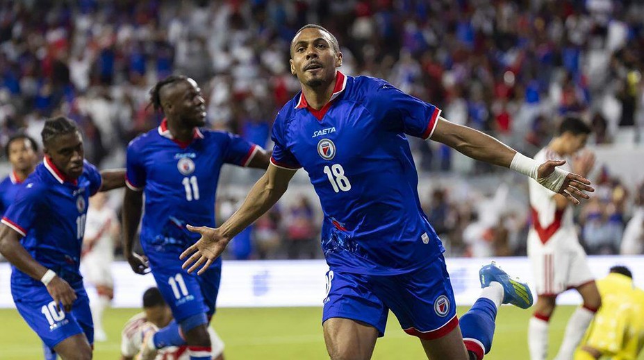 Nepríjemnosť tesne pred štartom turnaja. Haiti muselo zmeniť dizajn dresov, dôvodom boli pravidlá FIFA