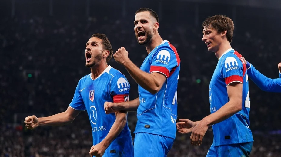 Obrana okolo skvelého Hancka zatiahla roletu. Atlético Madrid rabovalo v Andalúzii, súper Slovana pohorel