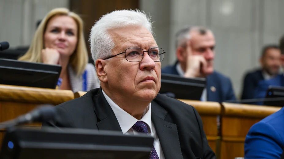 Deťom na farmách odoberajú hormón mladosti pre svetové celebrity. V NR SR zaznela desaťročia stará konšpirácia