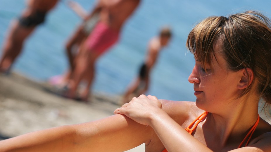 Opaľovanie vraj znižuje riziko úmrtia na covid. Vedci priblížili, ako je to možné