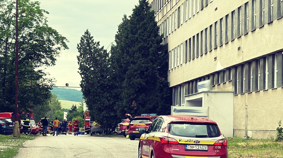 Únik nebezpečnej látky na Myjave. Obyvateľov vyzvali, aby neotvárali okná