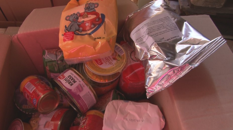 Pred rokom štyrikrát, teraz nič. Pomoc s potravinovými balíčkami sa zasekla