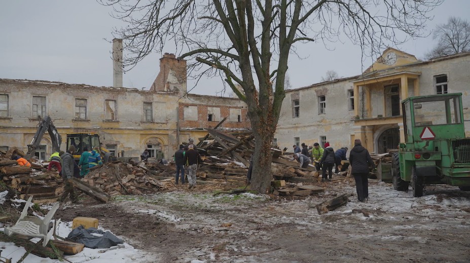 Národná pamiatka pri Piešťanoch je na hranici zrútenia. Miestni z nej chcú domov pre seniorov