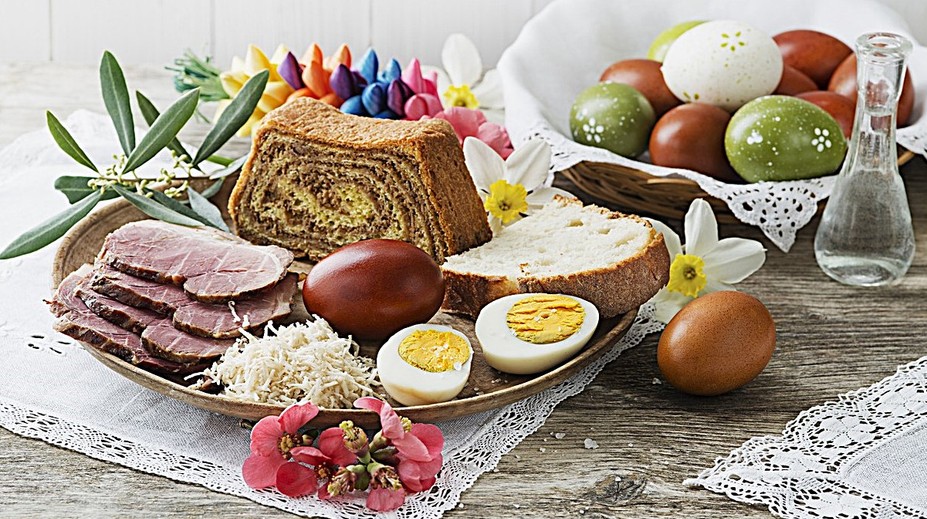 Najväčšie prehrešky na veľkonočnom stole: Expert prezradil málo známy trik ako jesť klobásu či slaninu